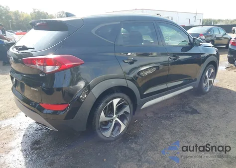 2018 Hyundai Tucson Sport z USA, uszkodzony, nr VIN KM8J33ALXJU719980